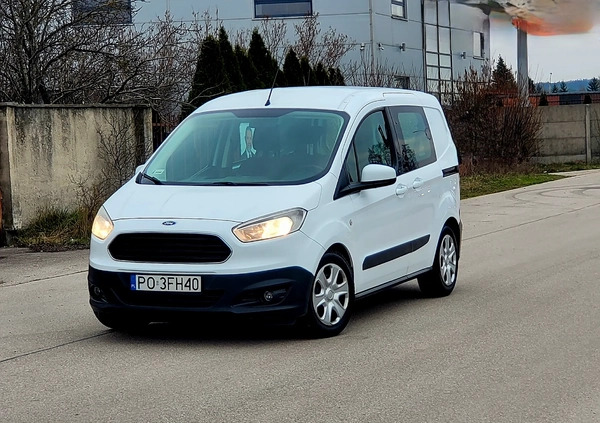 Ford Transit Courier cena 37900 przebieg: 170000, rok produkcji 2017 z Kielce małe 277